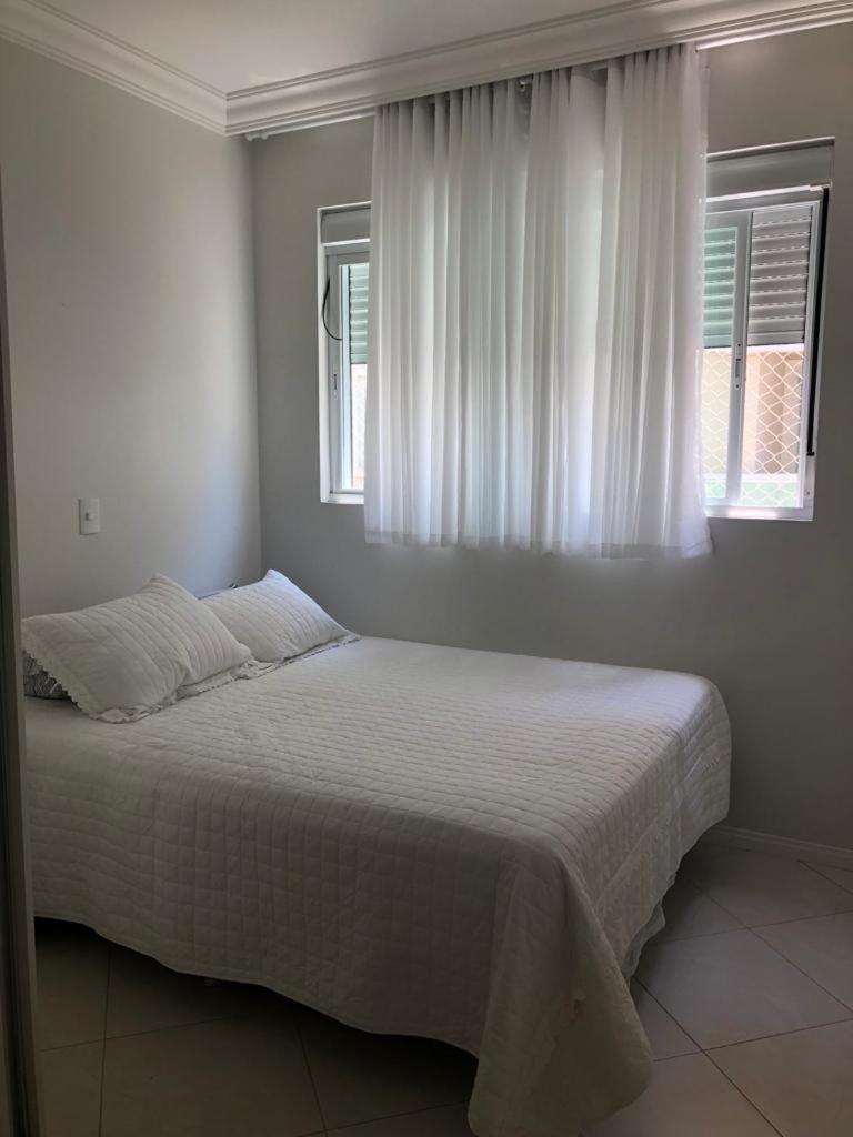 Apartamento Ravena - Praia Dos Ingleses Florianópolis المظهر الخارجي الصورة
